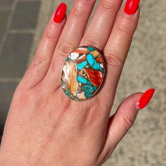 Bague pierre naturelle multicolore forme arrondie