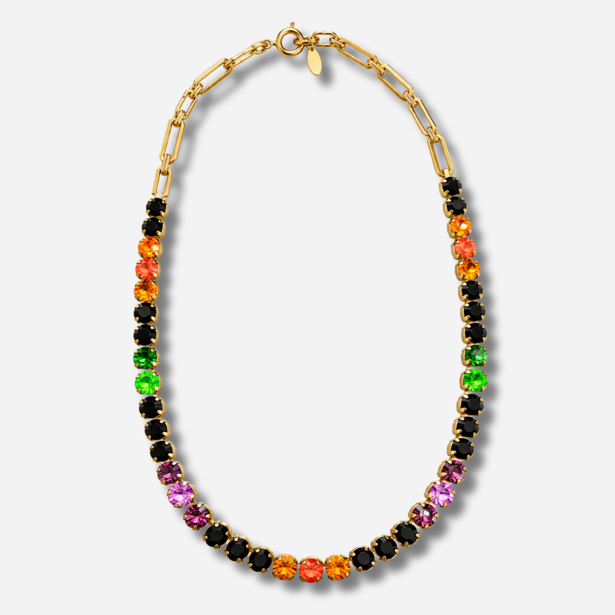 Sautoir Ava Fluo Crézus en cristaux Swarovski noirs, orange, roses, violets et verts fluo, avec sertissage doré et chaîne à maillons – Divinity Sète