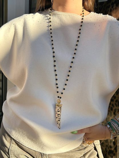 Sautoir Corne Beige Madamirma avec motifs noirs perles noires et œil doré