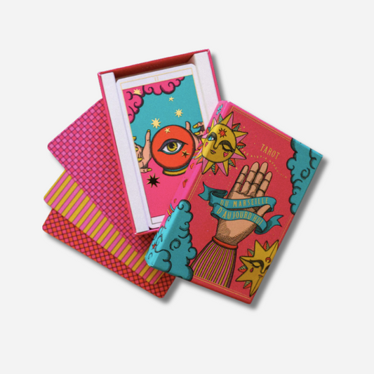 tarot-de-marseille-année-girly-divinity-sete